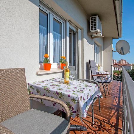 Apartman Oliva Pula Exterior photo