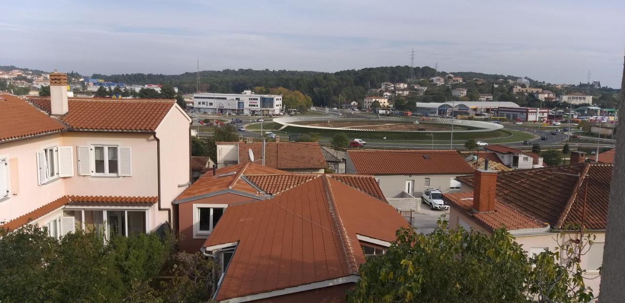 Apartman Oliva Pula Exterior photo