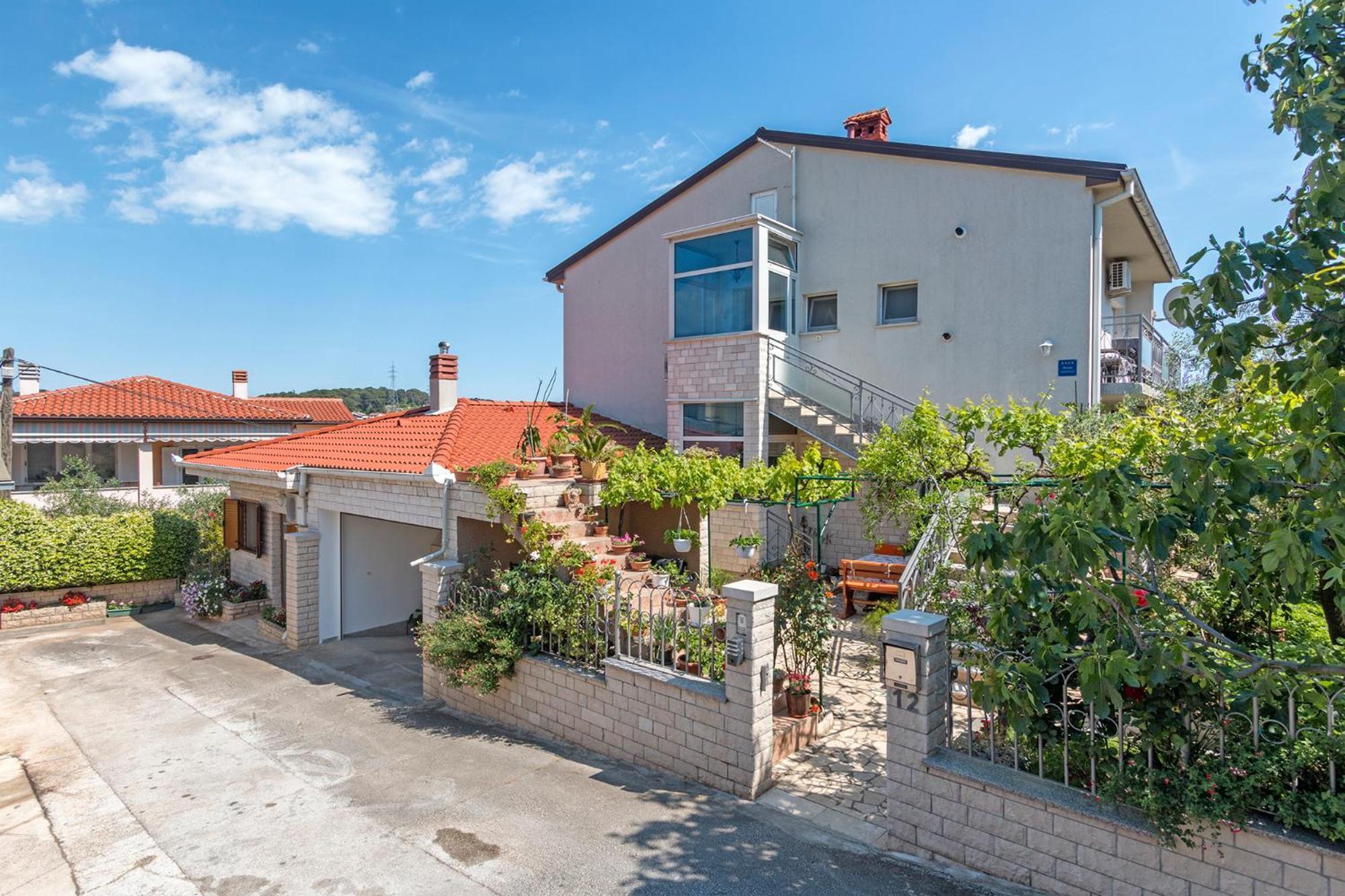 Apartman Oliva Pula Exterior photo
